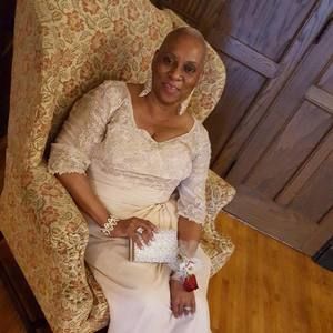 Meet your Posher, Carla